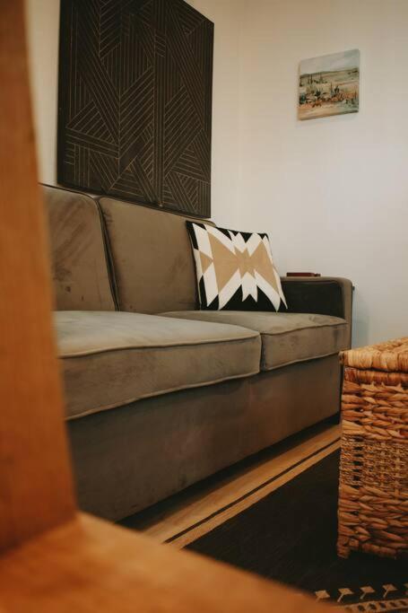 Agave Tiny House At Cactus Flower-Hot Tub-Pet Friendly-No Pet Fees! Albuquerque Extérieur photo